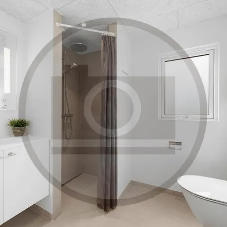 Vakantiehuis Beautiful Home In Henne With Sauna Henne Strand